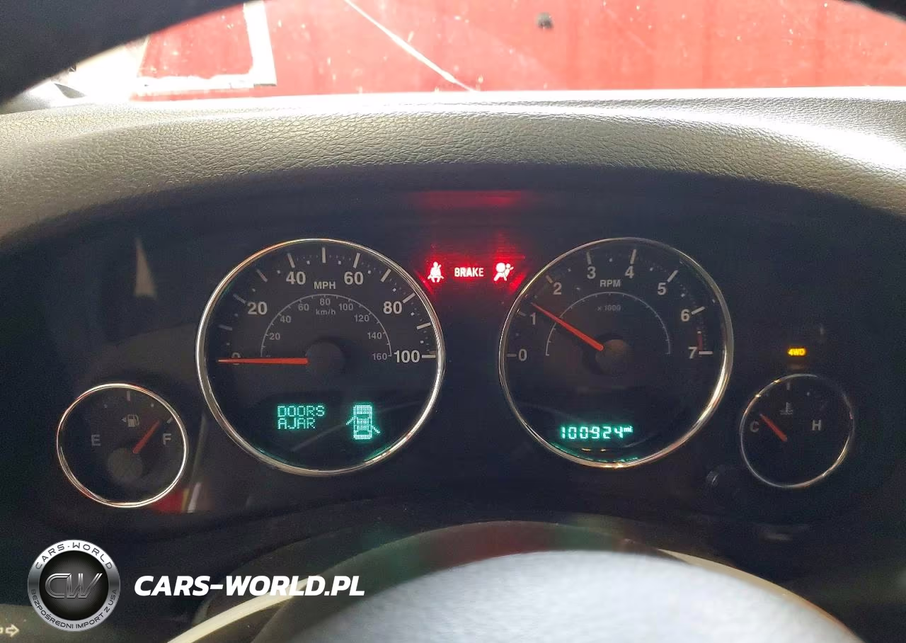2017 Jeep Wrangler Unlimited Sport VIN:1C4BJWDG9HL680538 - 9