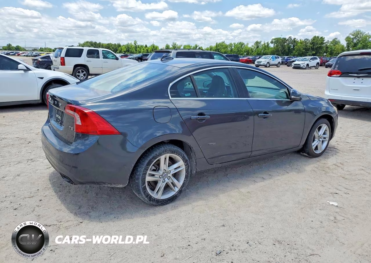 2015 Volvo S60 Premier VIN:YV126MFB4F1307868 - 3