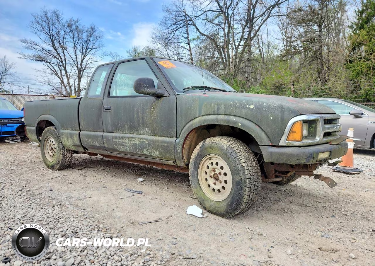 1996 Chevrolet S Truck S10 VIN:1GCCT19W1TK186755 - 4