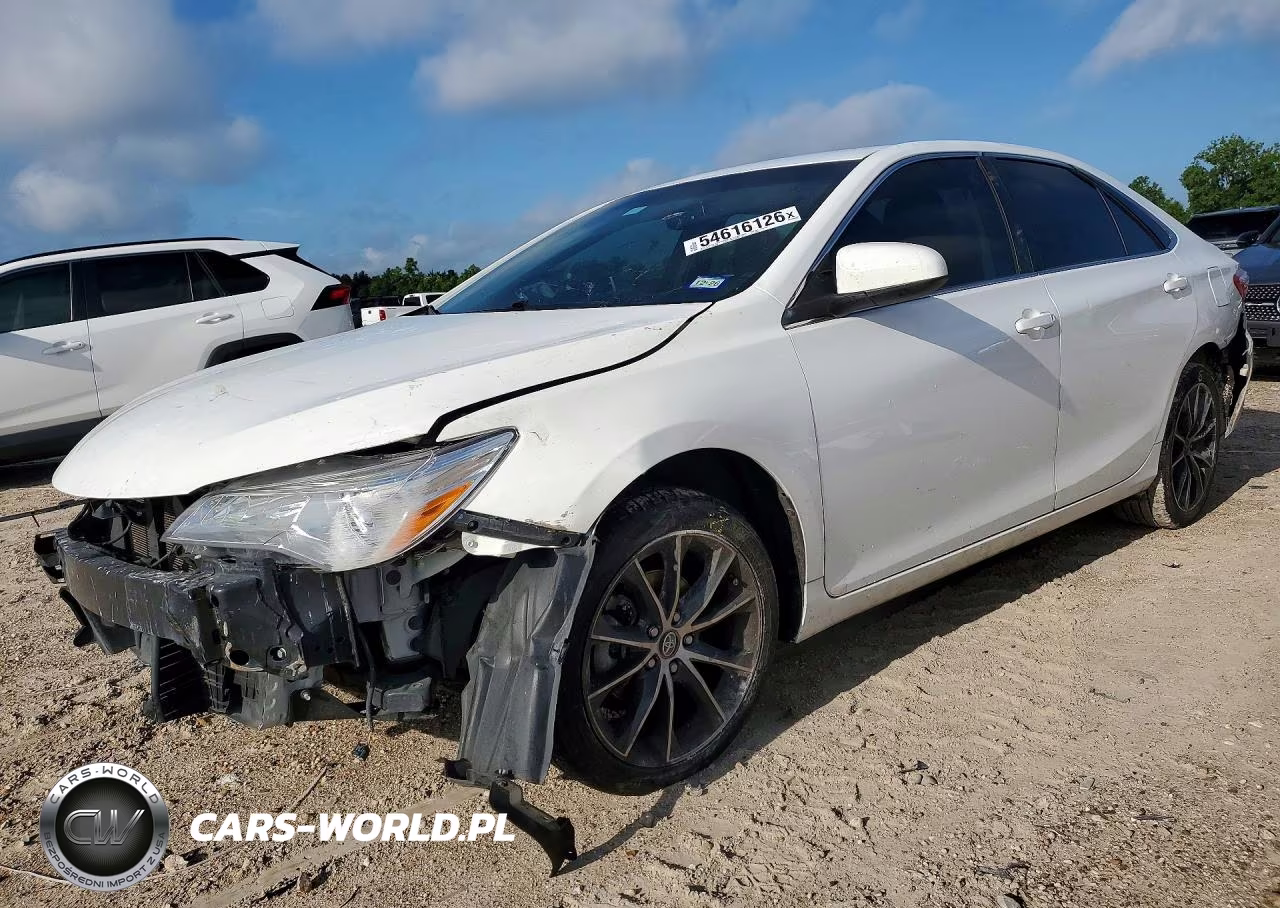 2017 Toyota Camry Xse – zdjęcie 1 z 13