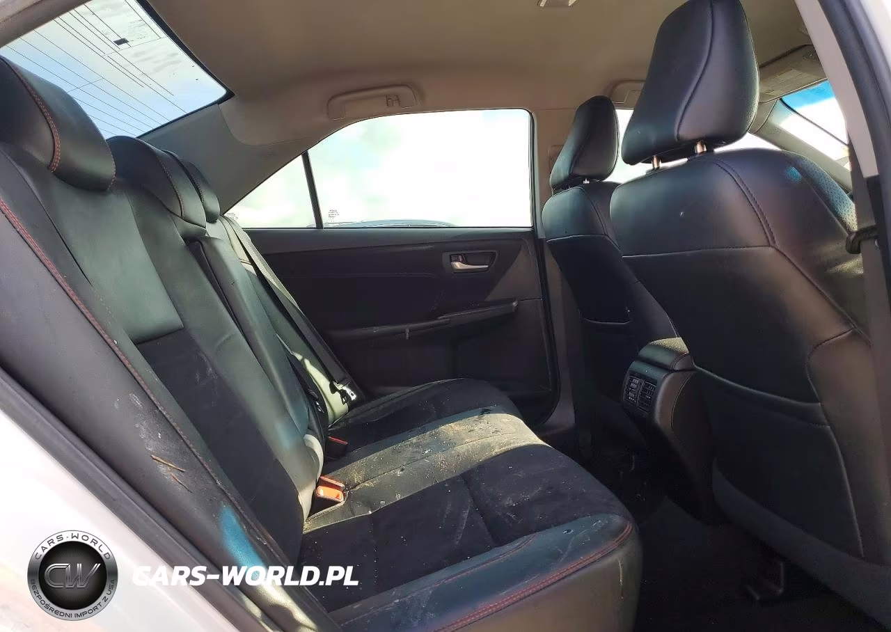 2017 Toyota Camry Xse VIN:4T1BF1FK6HU654023 - 10