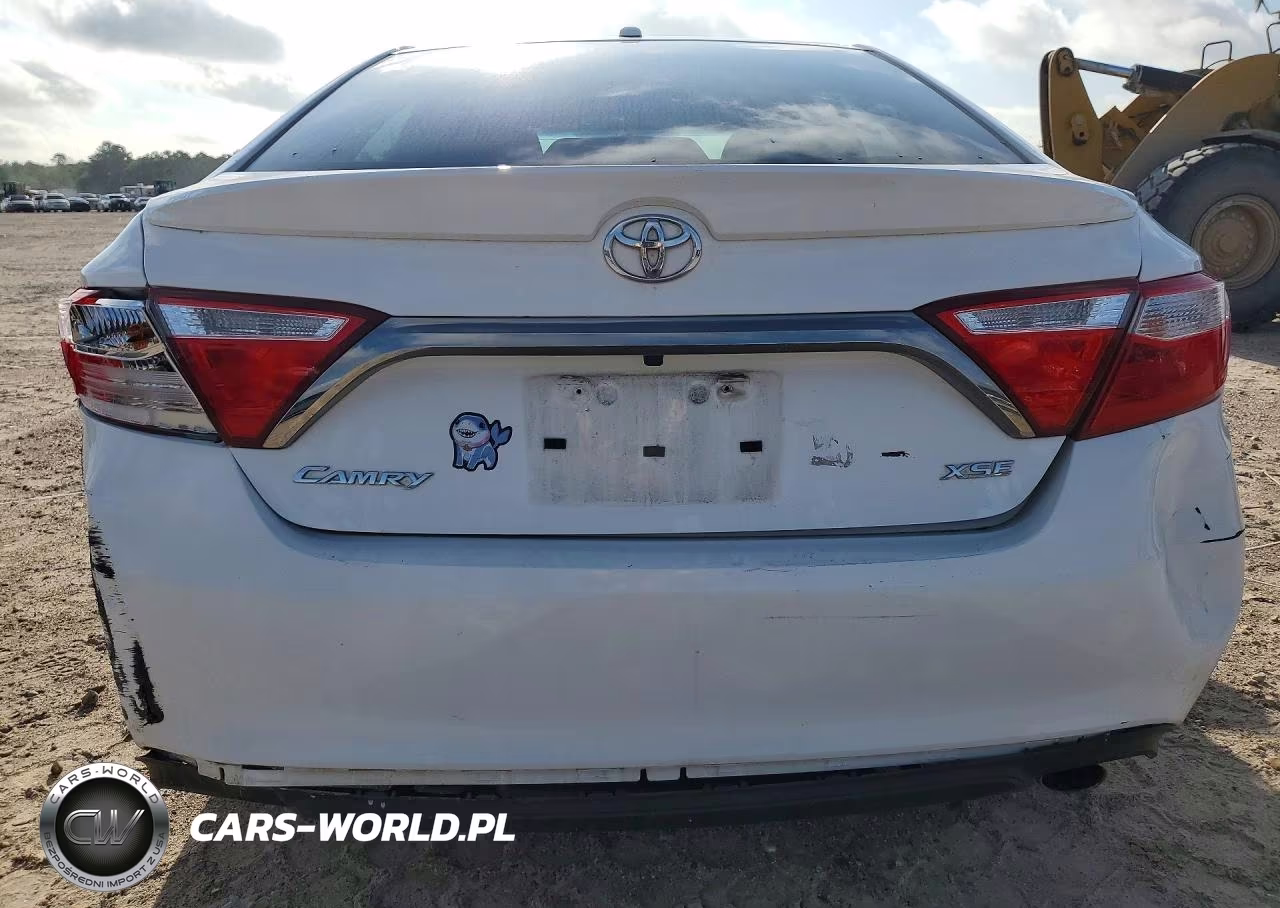 2017 Toyota Camry Xse VIN:4T1BF1FK6HU654023 - 6