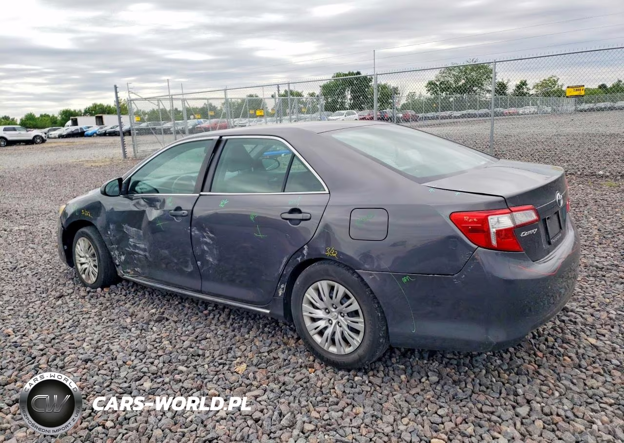 2014 Toyota Camry Le VIN:4T4BF1FKXER397675 - 2