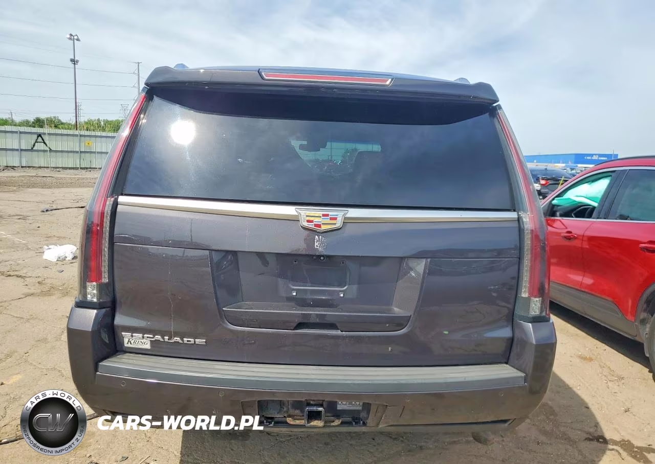 2018 Cadillac Escalade Luxury VIN:1GYS4BKJ1JR276208 - 6