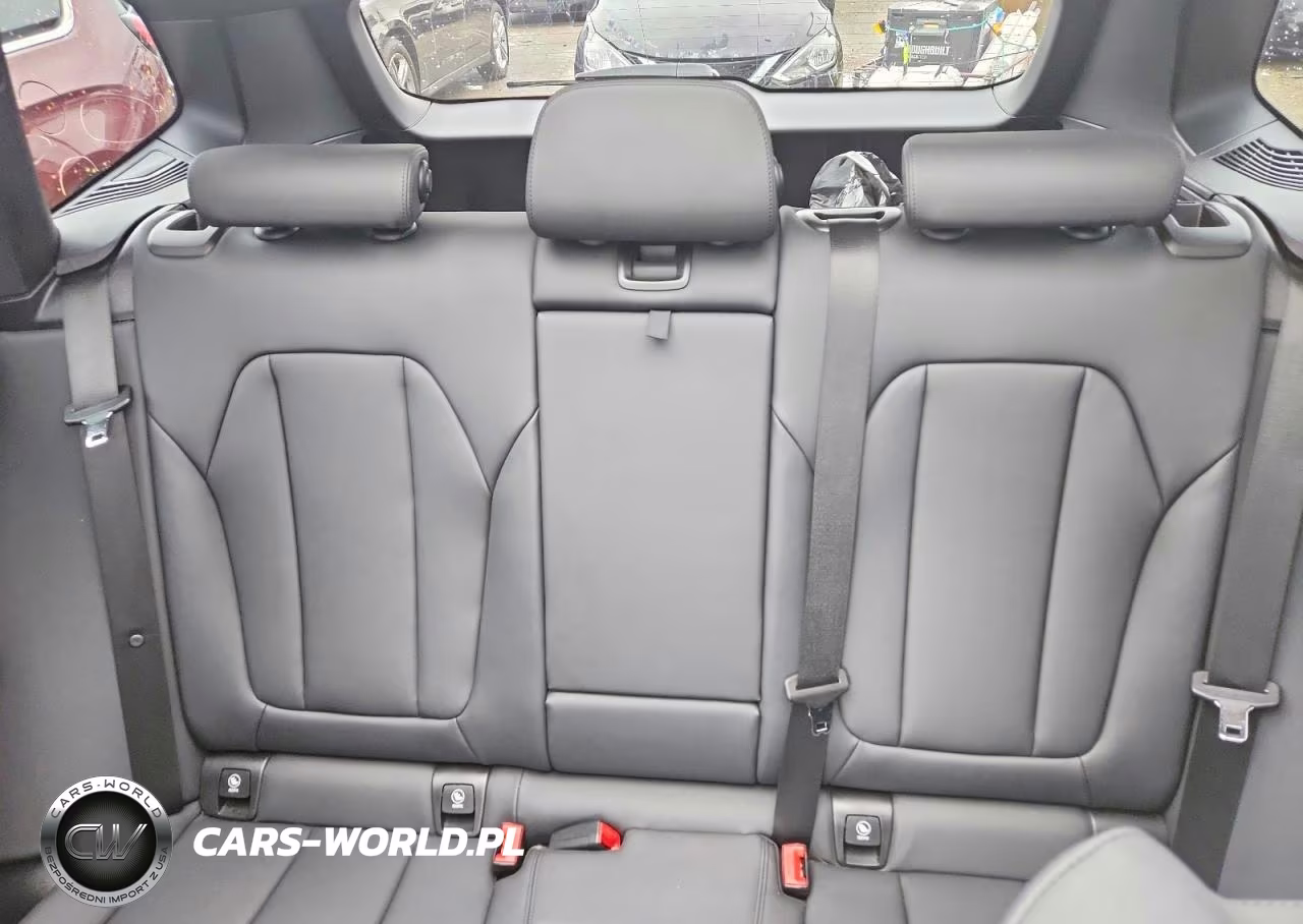 2019 BMW X3 xDrive30I VIN:5UXTR9C58KLP87455 - 10