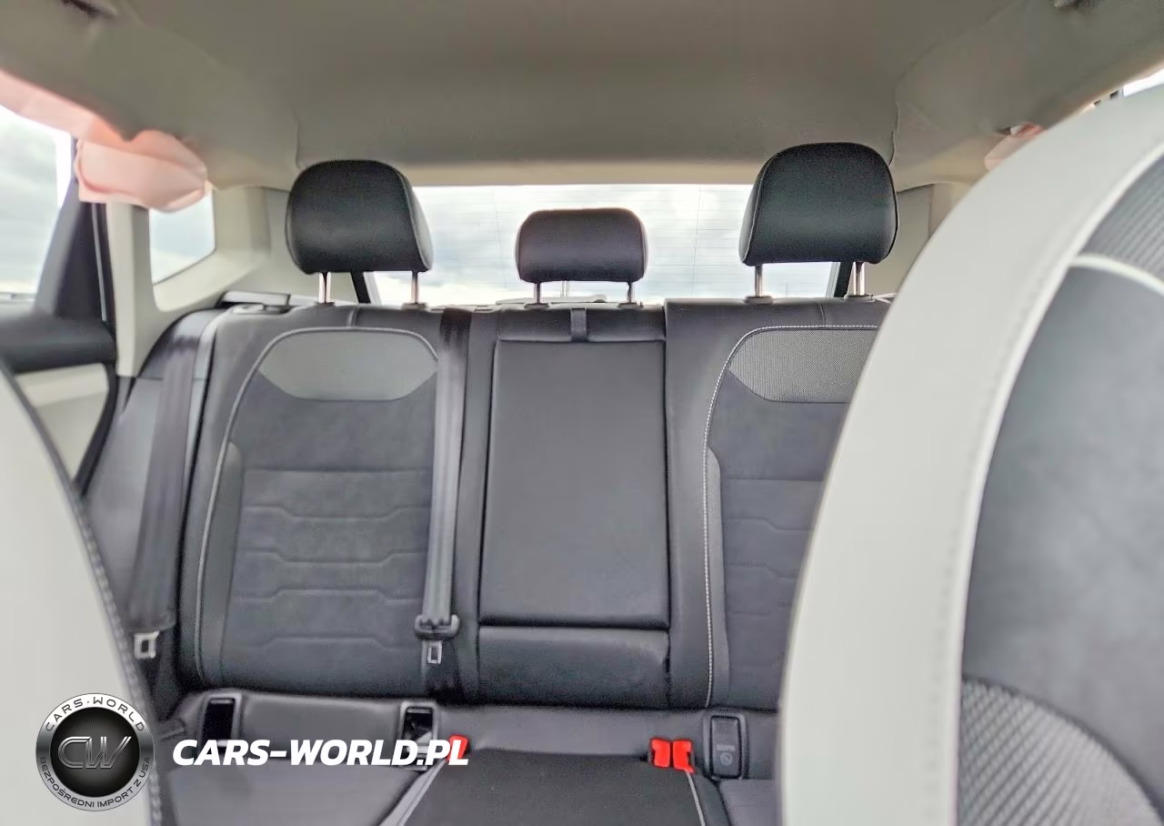 2025 Volkswagen Taos Se VIN:3VVSC7B23SM053106 - 10