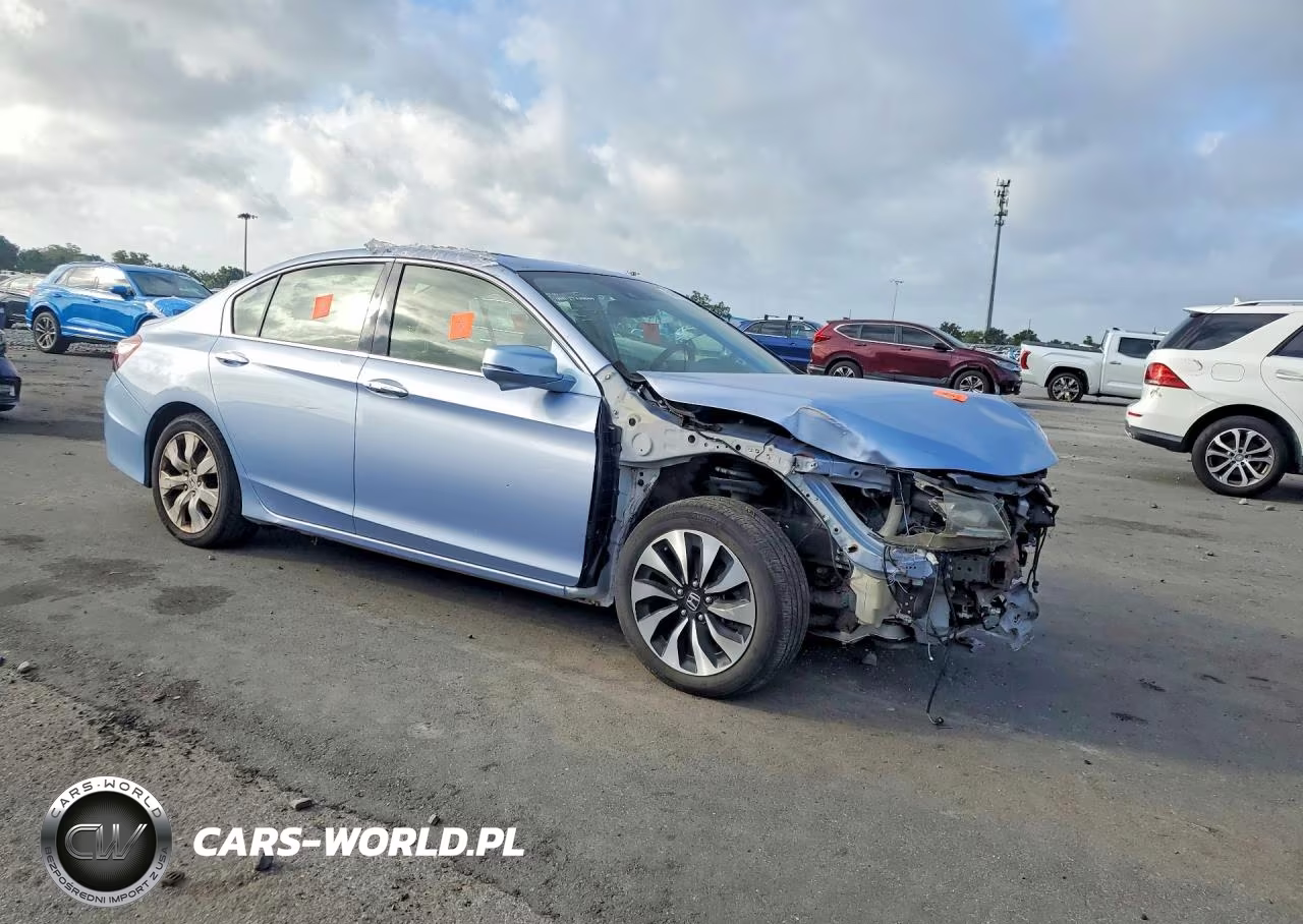 2017 Honda Accord Hybrid Exl VIN:JHMCR6F56HC007858 - 4