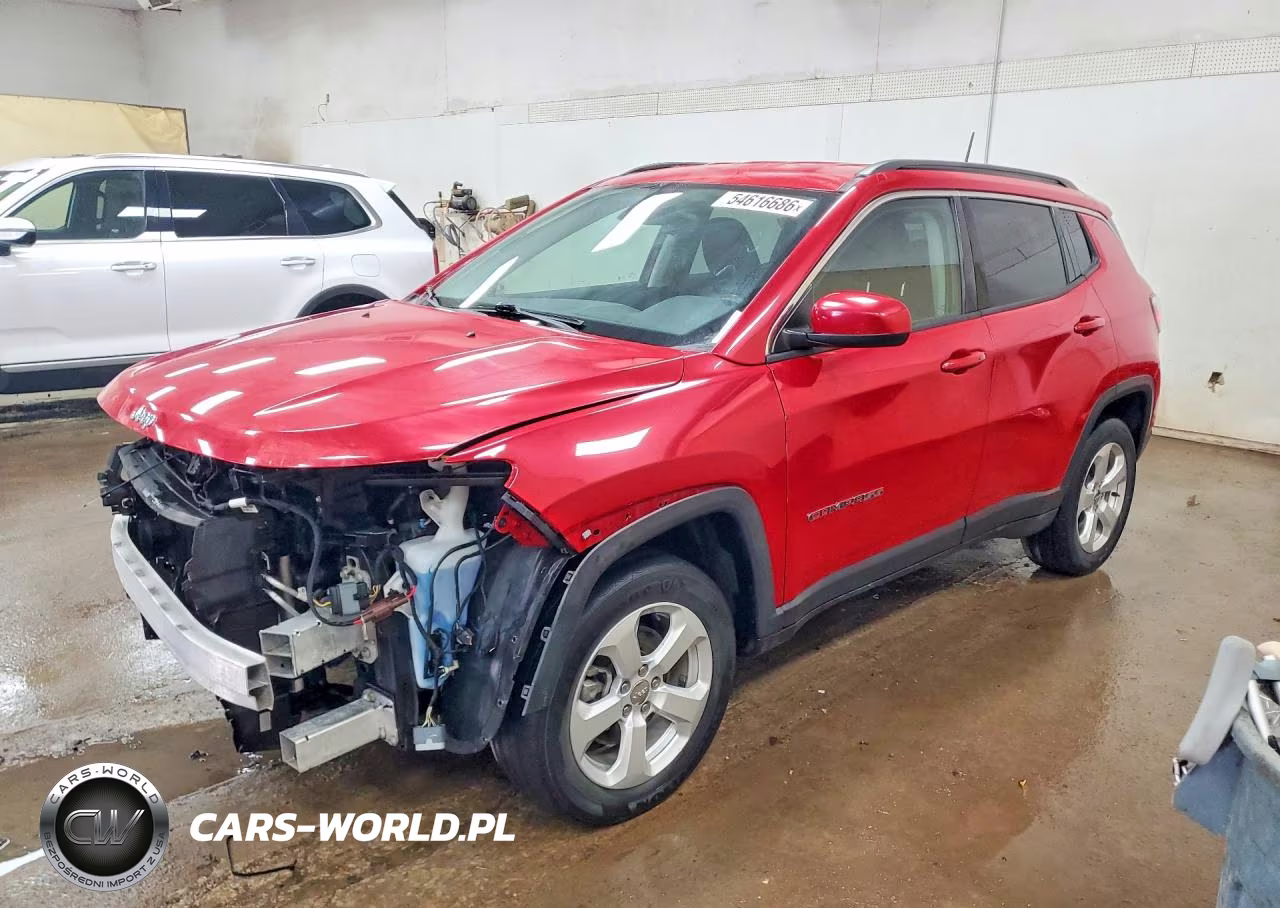 2018 Jeep Compass Latitude – zdjęcie 1 z 14