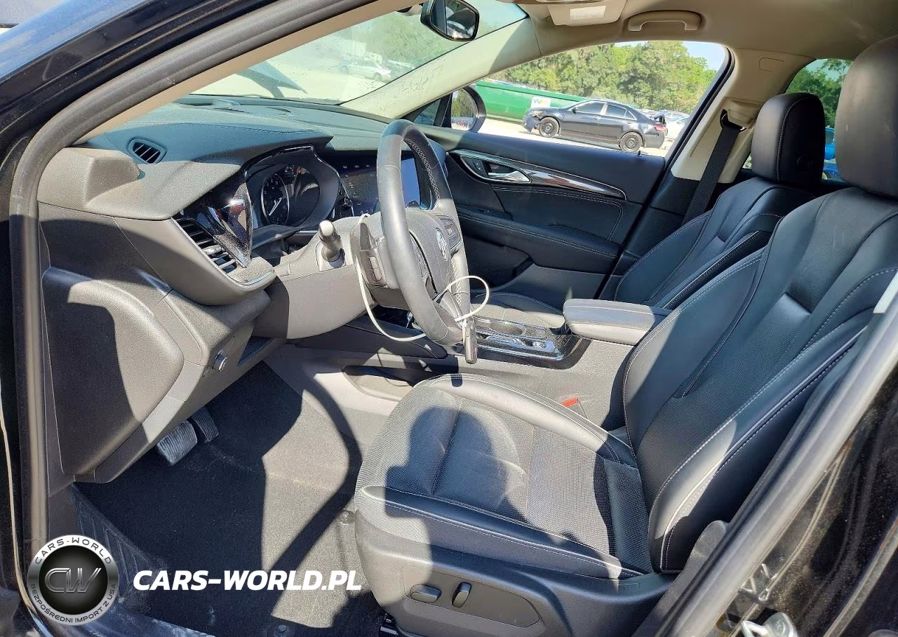 2023 Buick Envision Essence VIN:LRBFZNR43PD038519 - 7