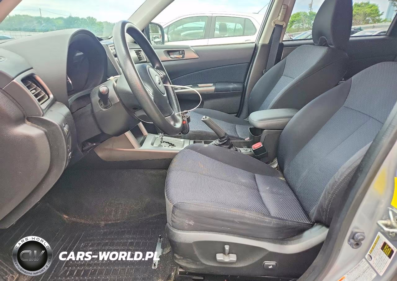 2012 Subaru Forester 2.5X Premium VIN:JF2SHADC9CH412694 - 7