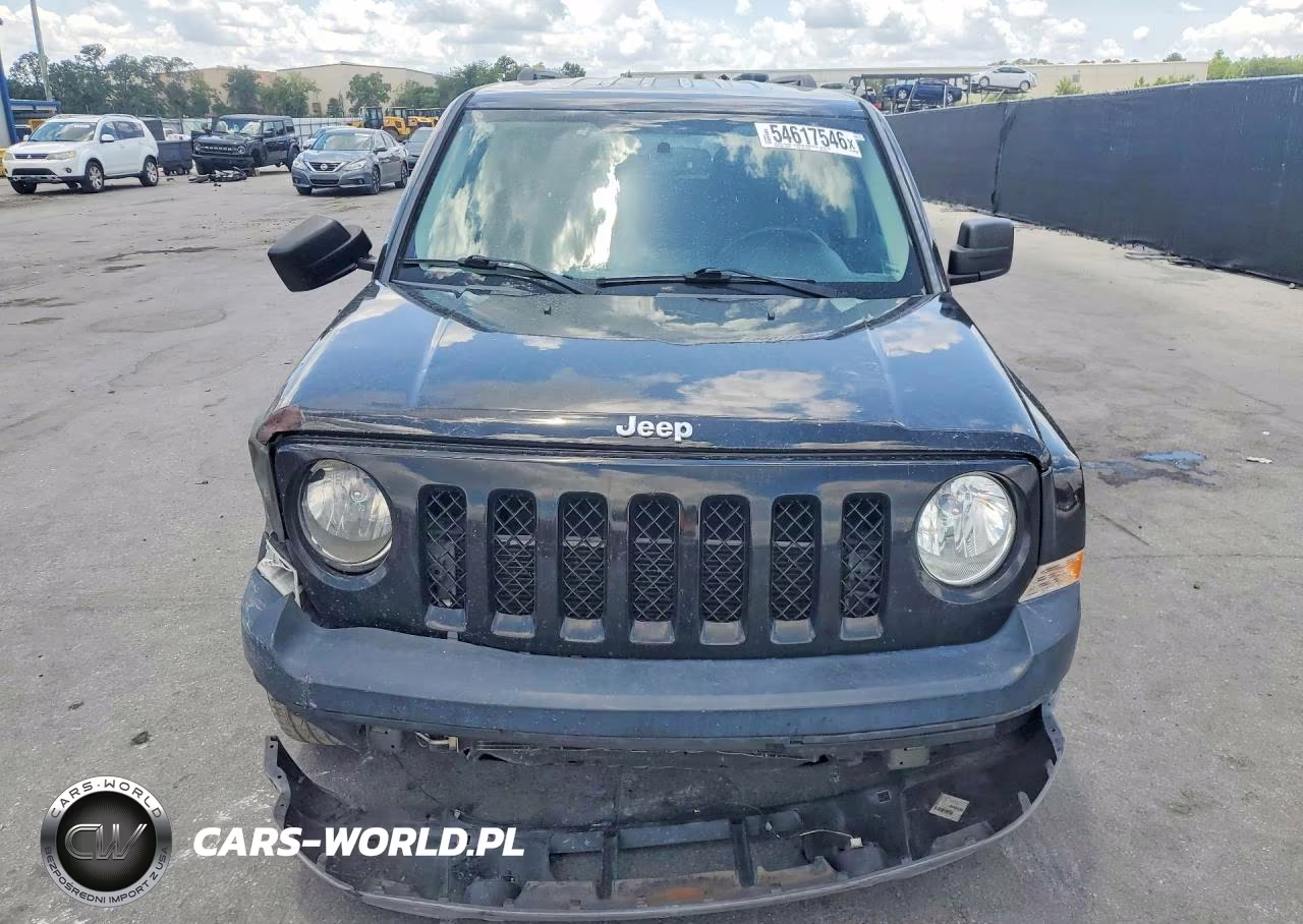 2016 Jeep Patriot Latitude VIN:1C4NJRFB5GD673045 - 5