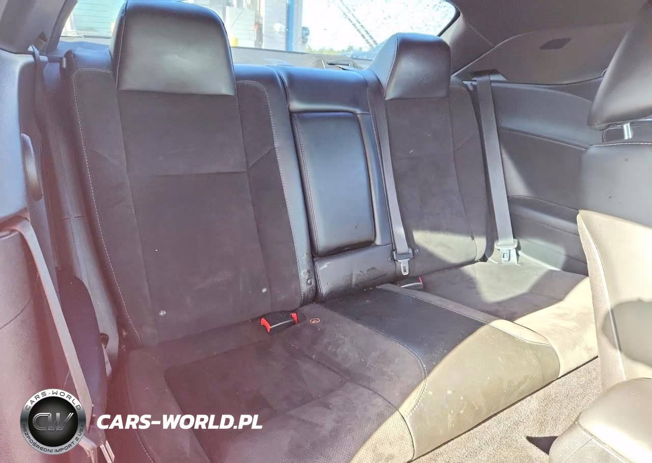 2018 Dodge Challenger Sxt VIN:2C3CDZAG4JH112562 - 10