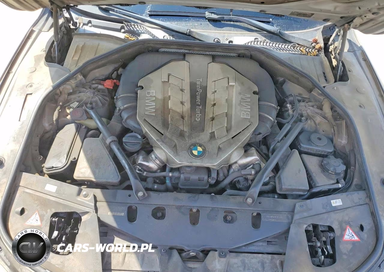 2011 BMW 750 Li VIN:WBAKB8C58BCY65029 - 11