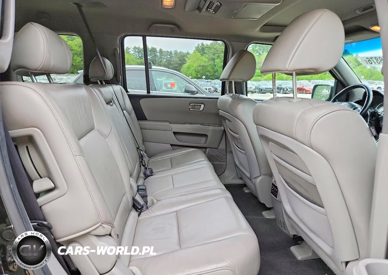 2011 Honda Pilot VIN:5FNYF4H62BB081587 - 11