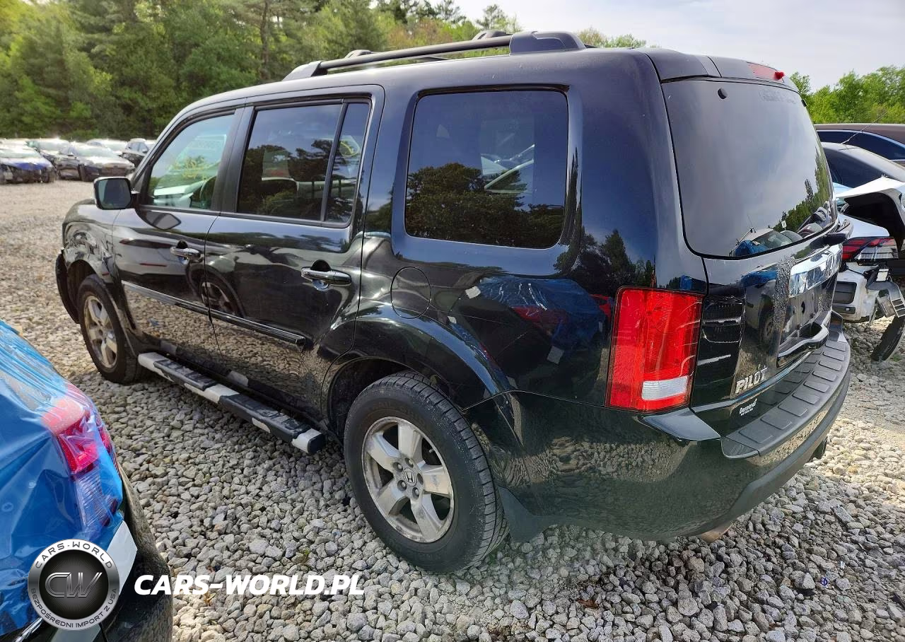 2011 Honda Pilot VIN:5FNYF4H62BB081587 - 2