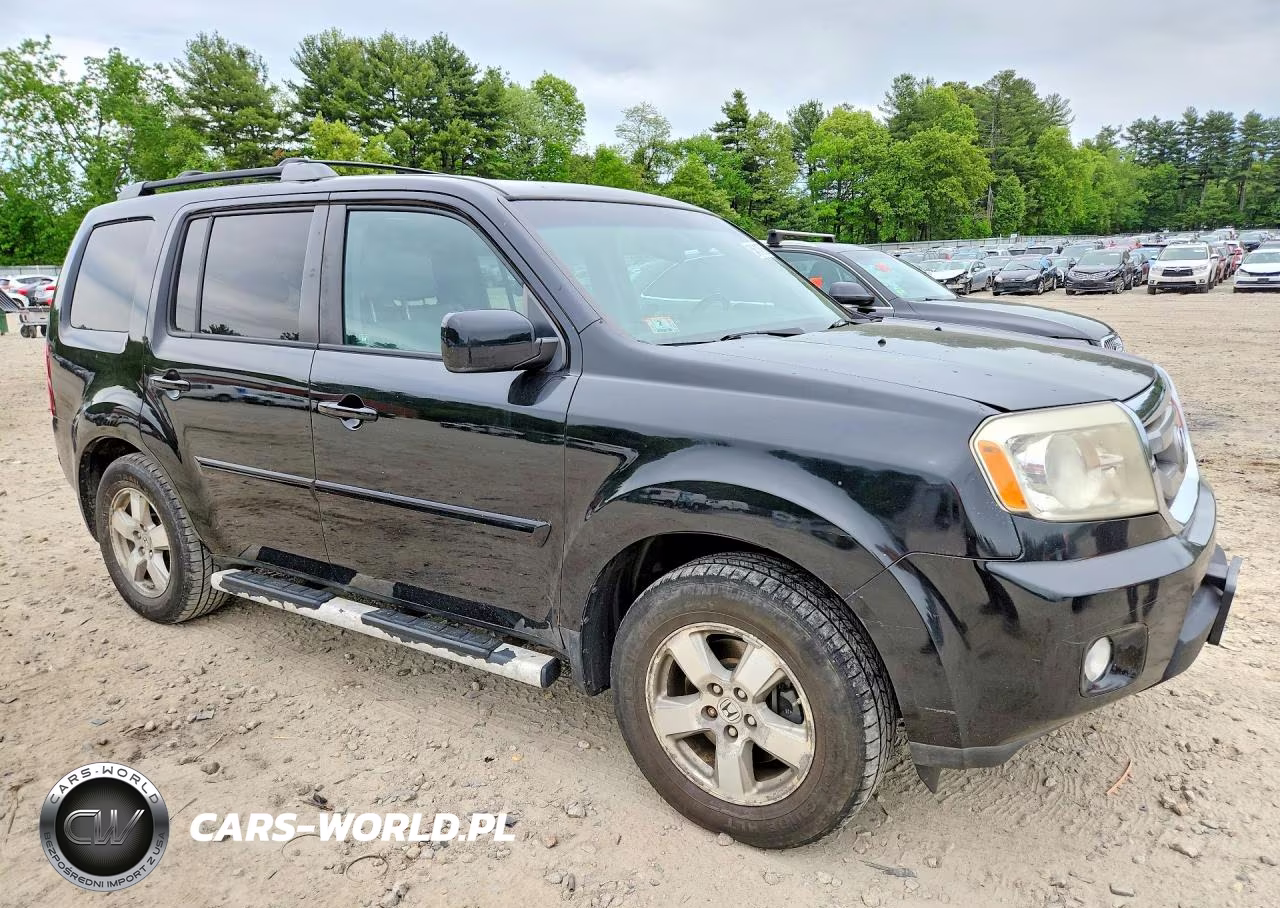 2011 Honda Pilot VIN:5FNYF4H62BB081587 - 4