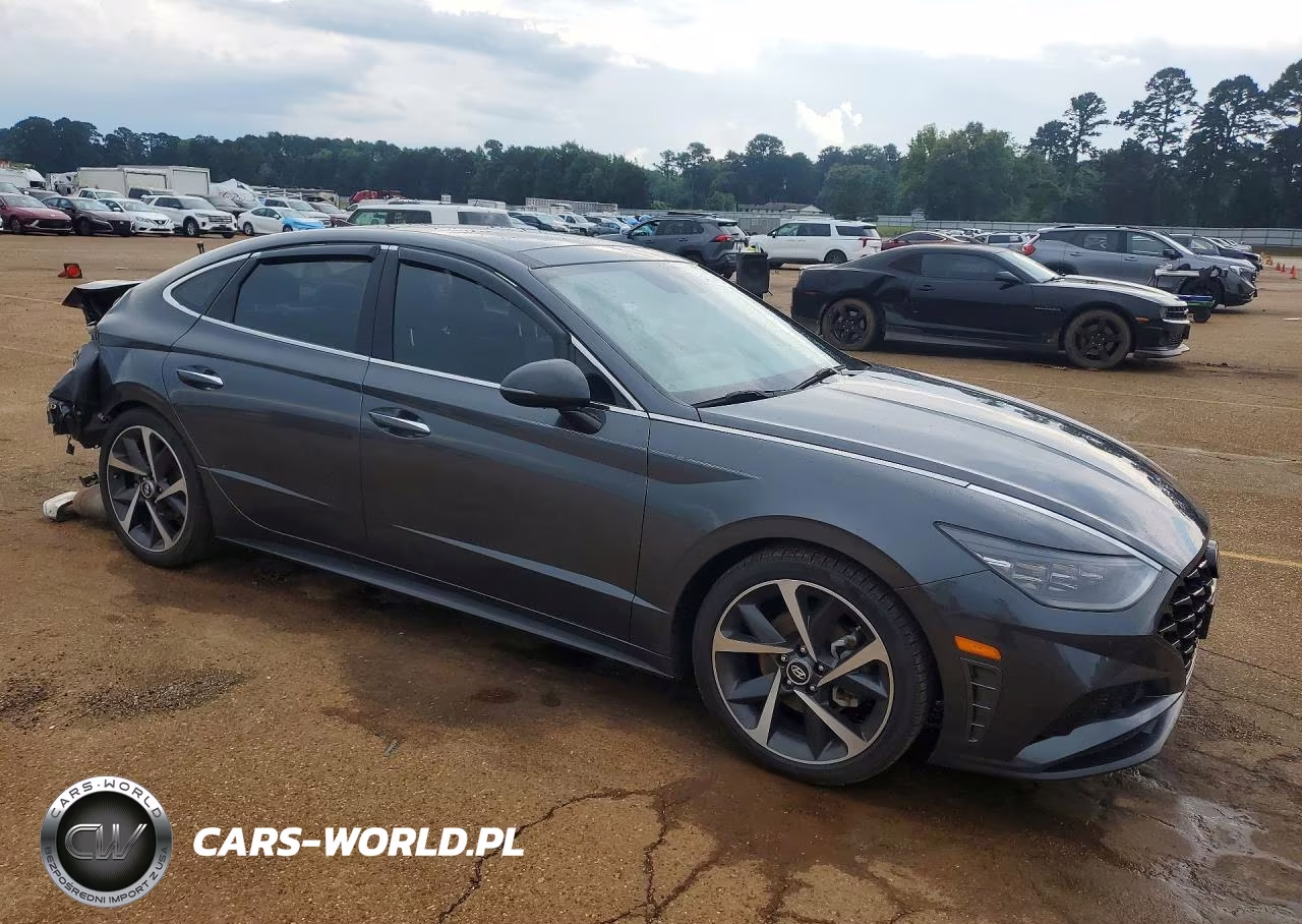 2023 Hyundai Sonata Sel Plus VIN:KMHL44J21PA310425 - 4