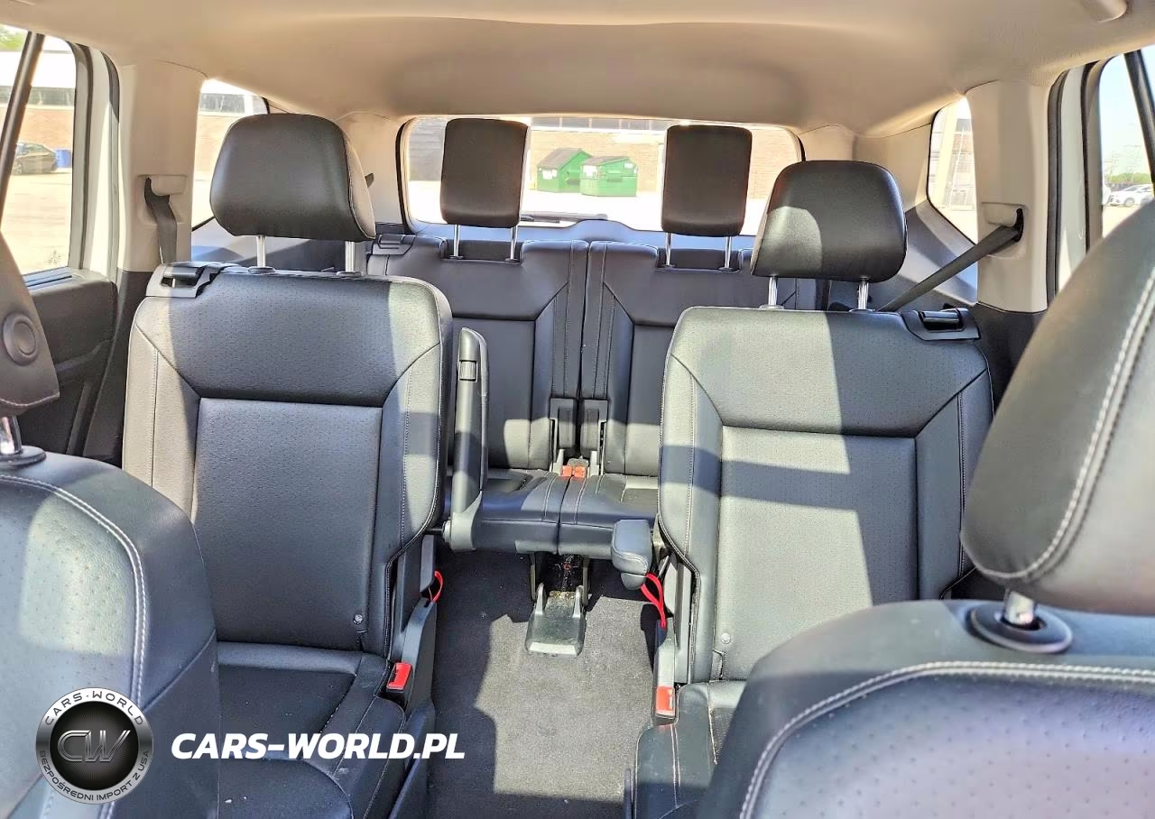 2019 Volkswagen Atlas Sel VIN:1V2SR2CA7KC596304 - 10