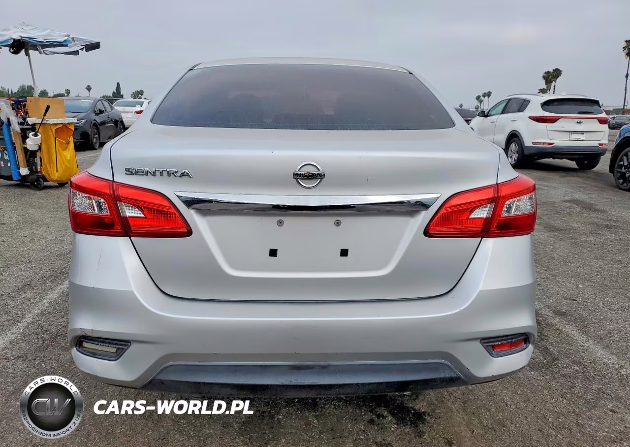 2016 Nissan Sentra S VIN:3N1AB7AP2GY247719 - 6