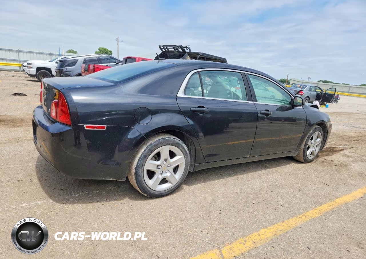 2011 Chevrolet Malibu Ls VIN:1G1ZB5E10BF375332 - 3
