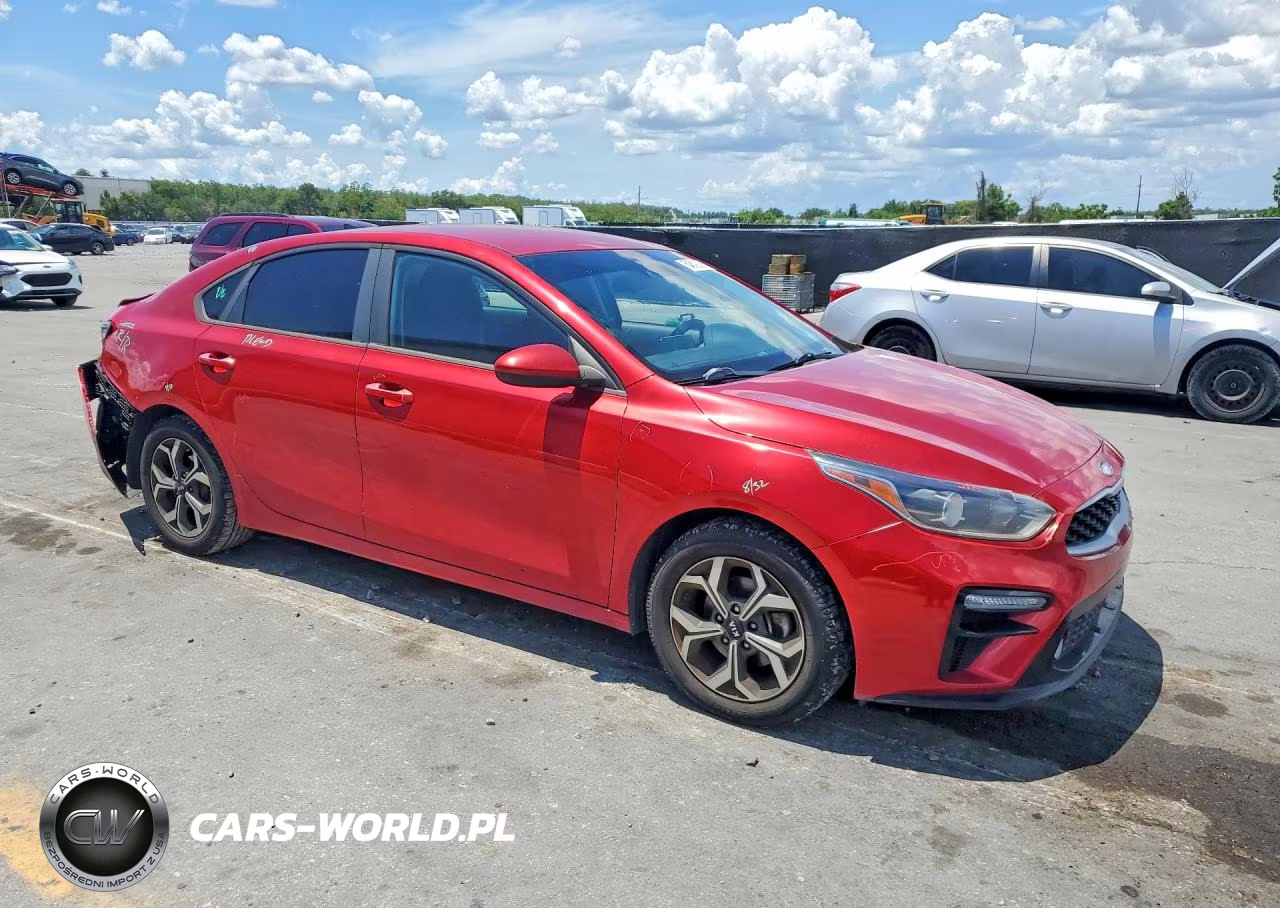 2019 Kia Forte Lxs VIN:3KPF24AD2KE079419 - 4
