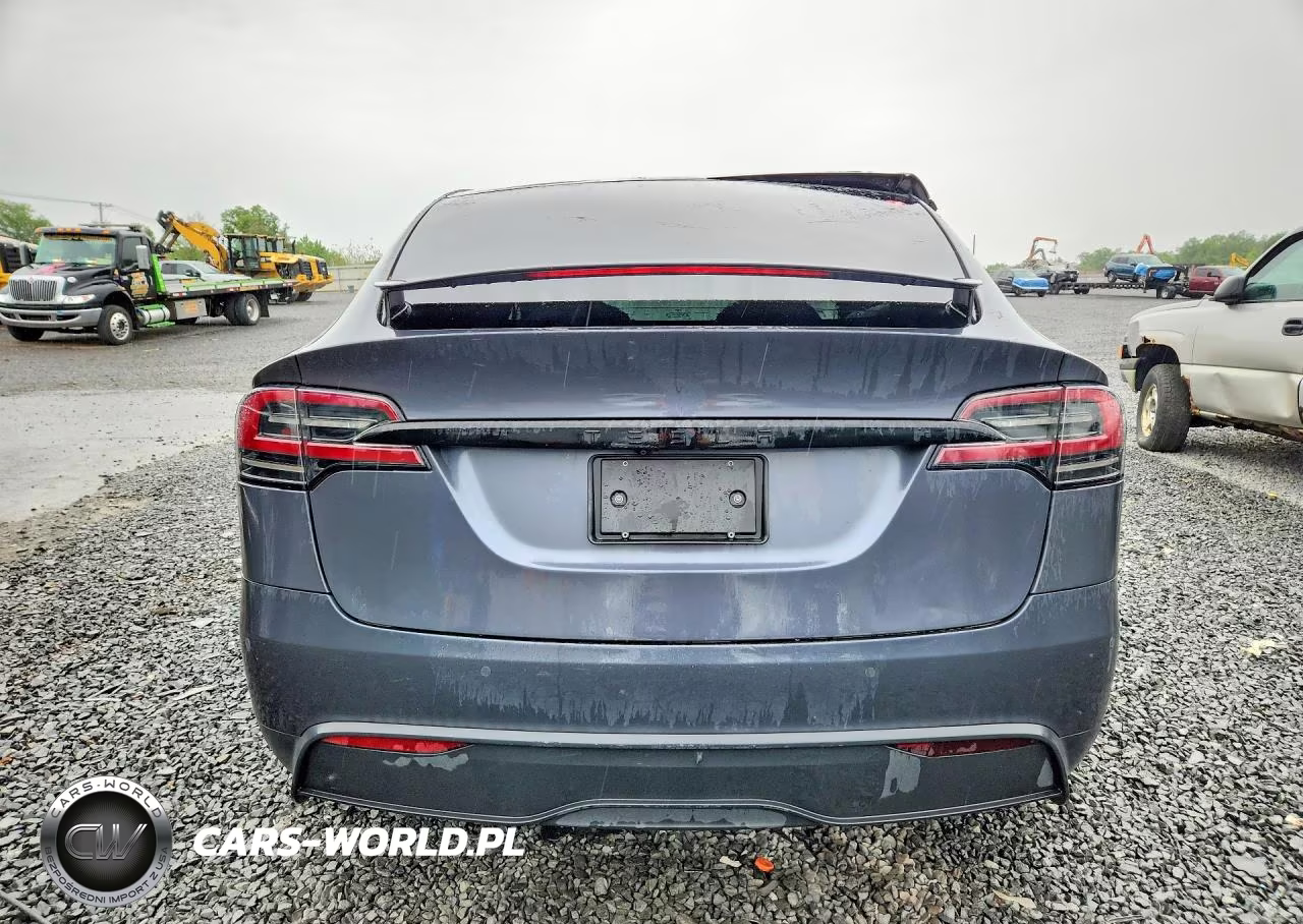2023 Tesla Model X VIN:7SAXCAE56PF365586 - 6