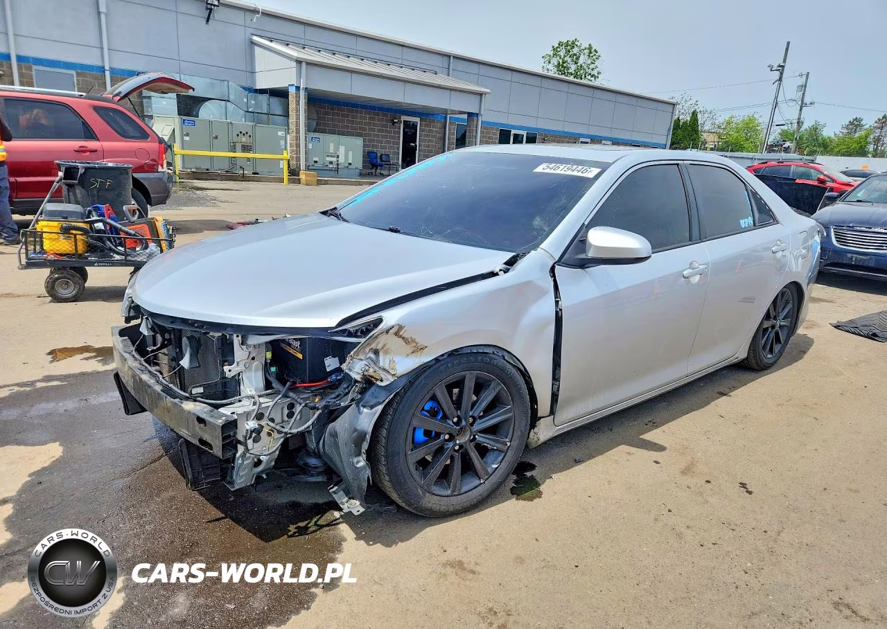 2012 Toyota Camry Xle – zdjęcie 1 z 13