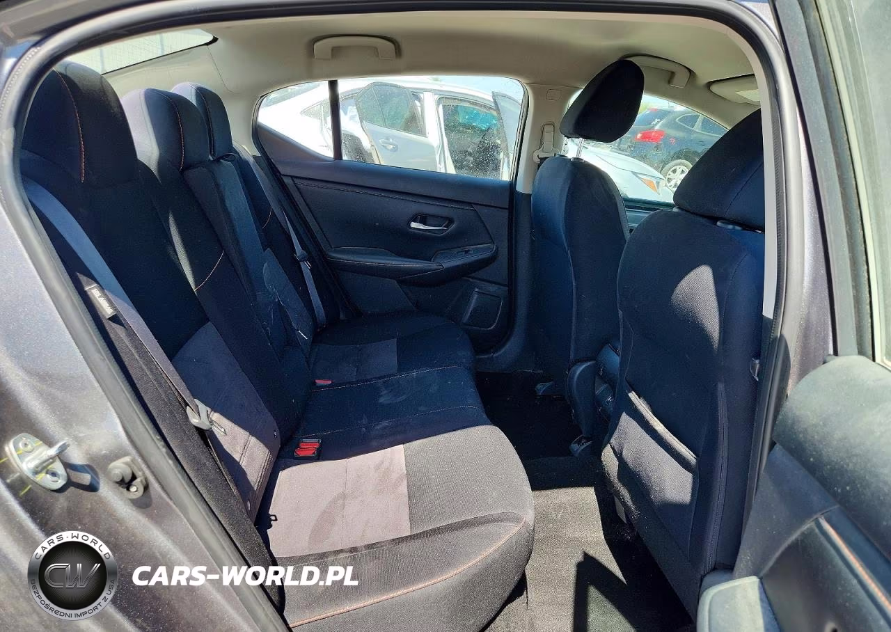 2020 Nissan Sentra Sr VIN:3N1AB8DV8LY284462 - 10