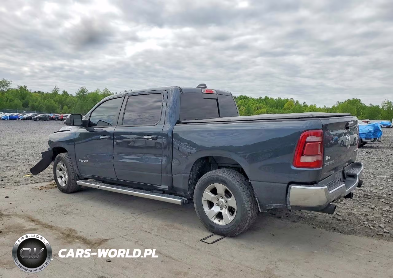 2019 Ram 1500 Big Horn VIN:1C6SRFFT0KN621108 - 2
