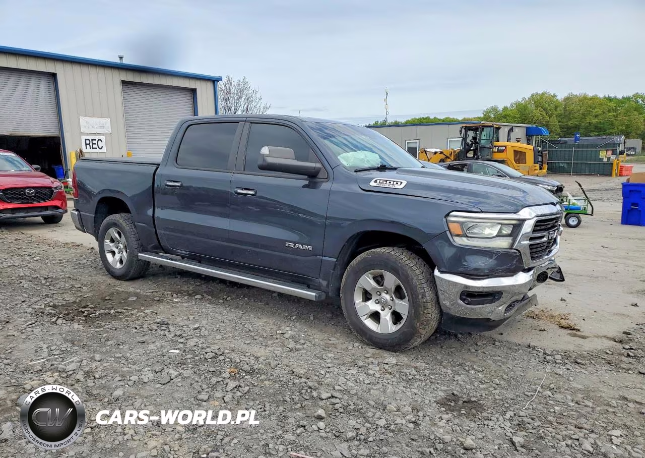 2019 Ram 1500 Big Horn VIN:1C6SRFFT0KN621108 - 4