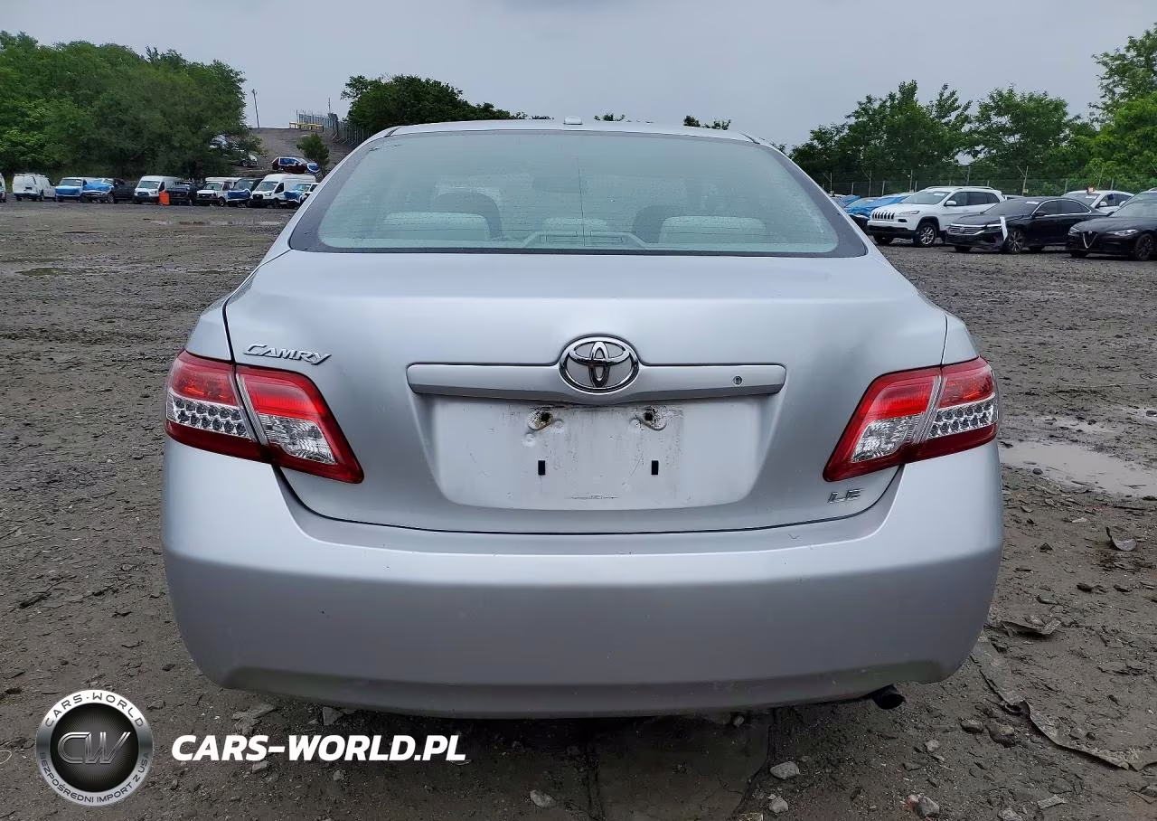 2010 Toyota Camry Le VIN:4T1BF3EK7AU024692 - 6