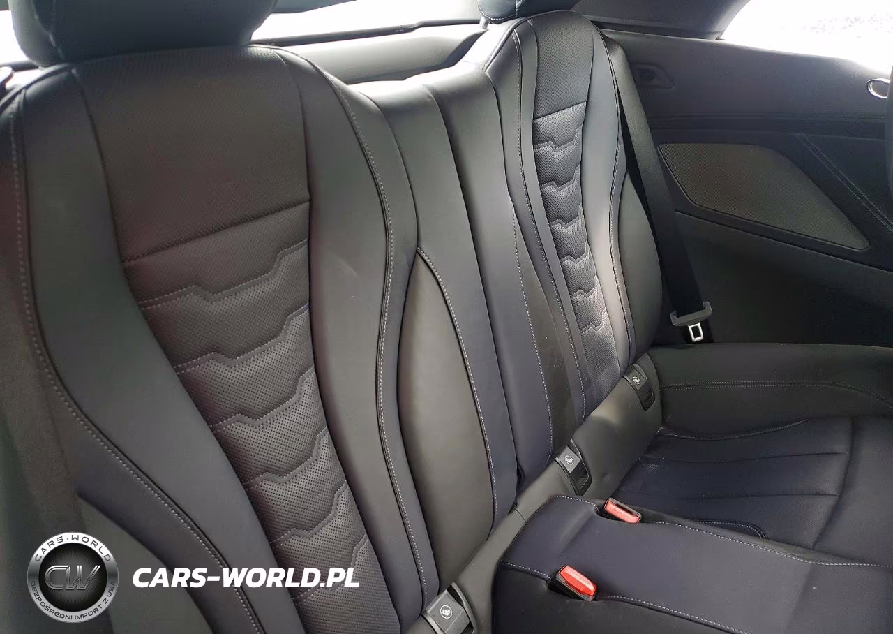 2022 BMW 840Xi VIN:WBADZ4C05NCH63292 - 10