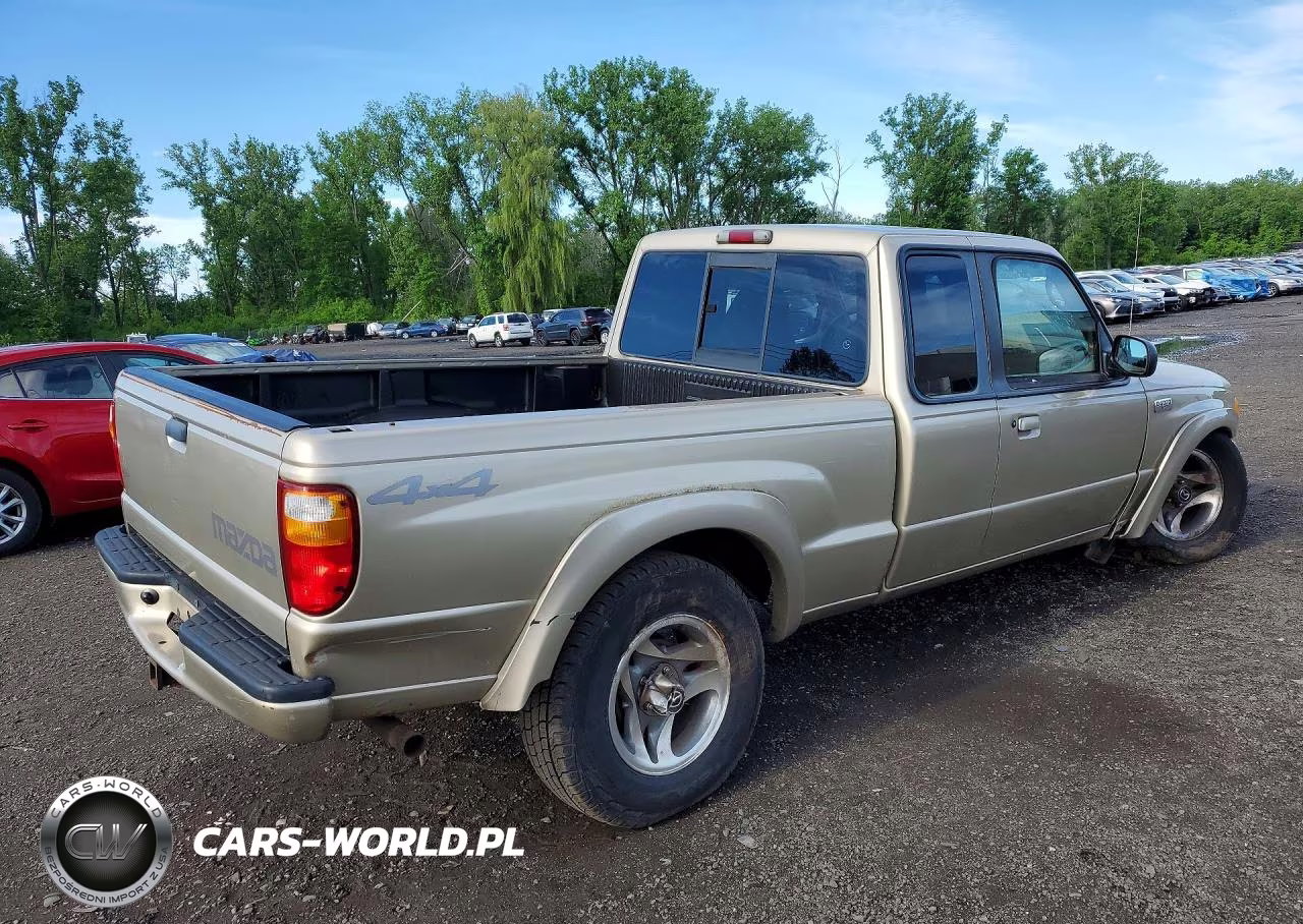 2002 Mazda B4000 Cab Plus VIN:4F4ZR47E42TM10038 - 3
