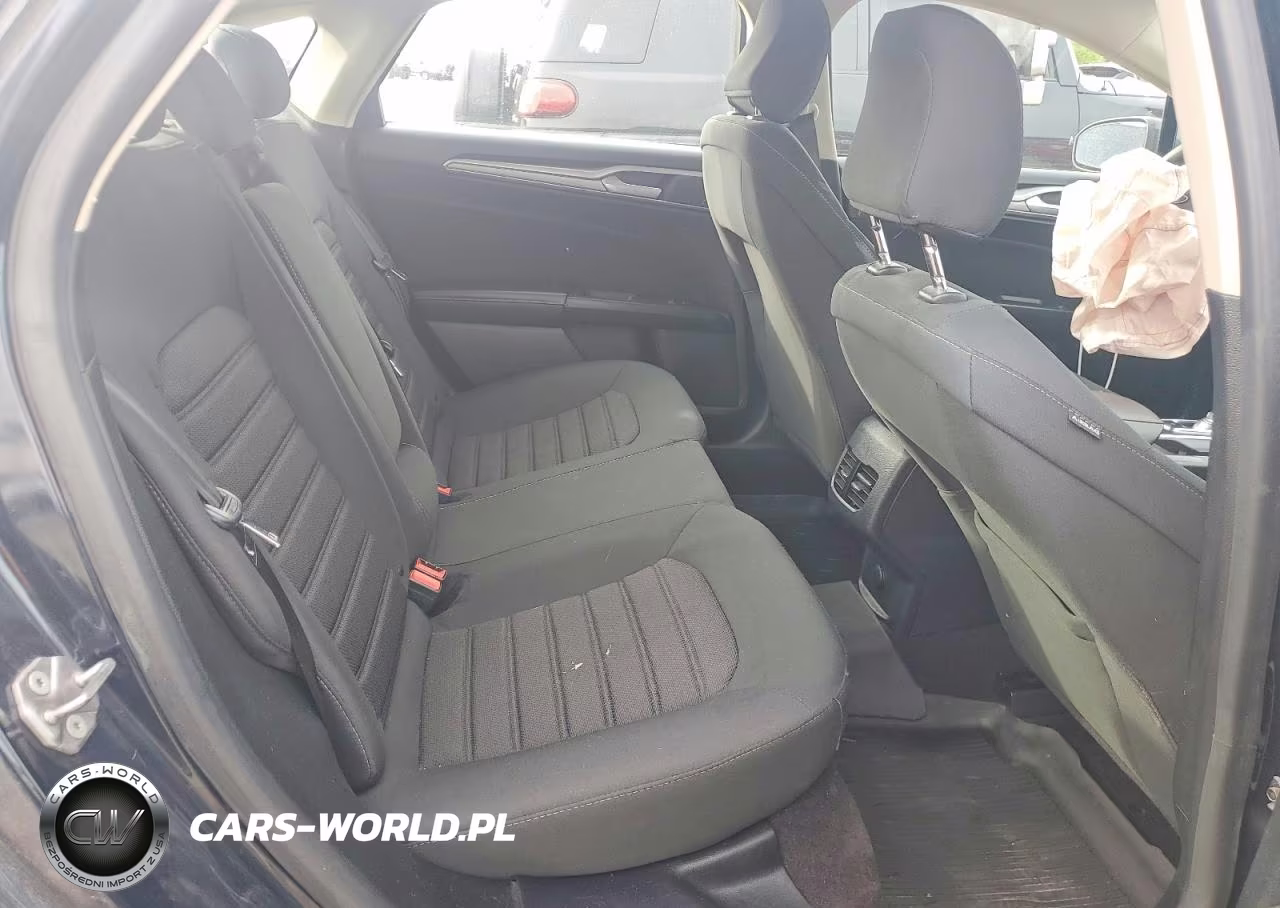 2020 Ford Fusion Se VIN:3FA6P0HD1LR186932 - 10