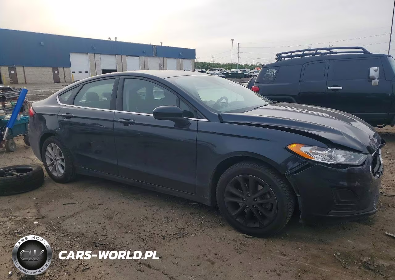 2020 Ford Fusion Se VIN:3FA6P0HD1LR186932 - 4
