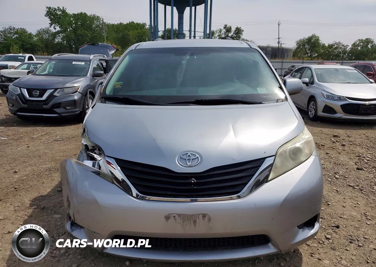 2012 Toyota Sienna Le VIN:5TDKK3DC1CS192247 - 5