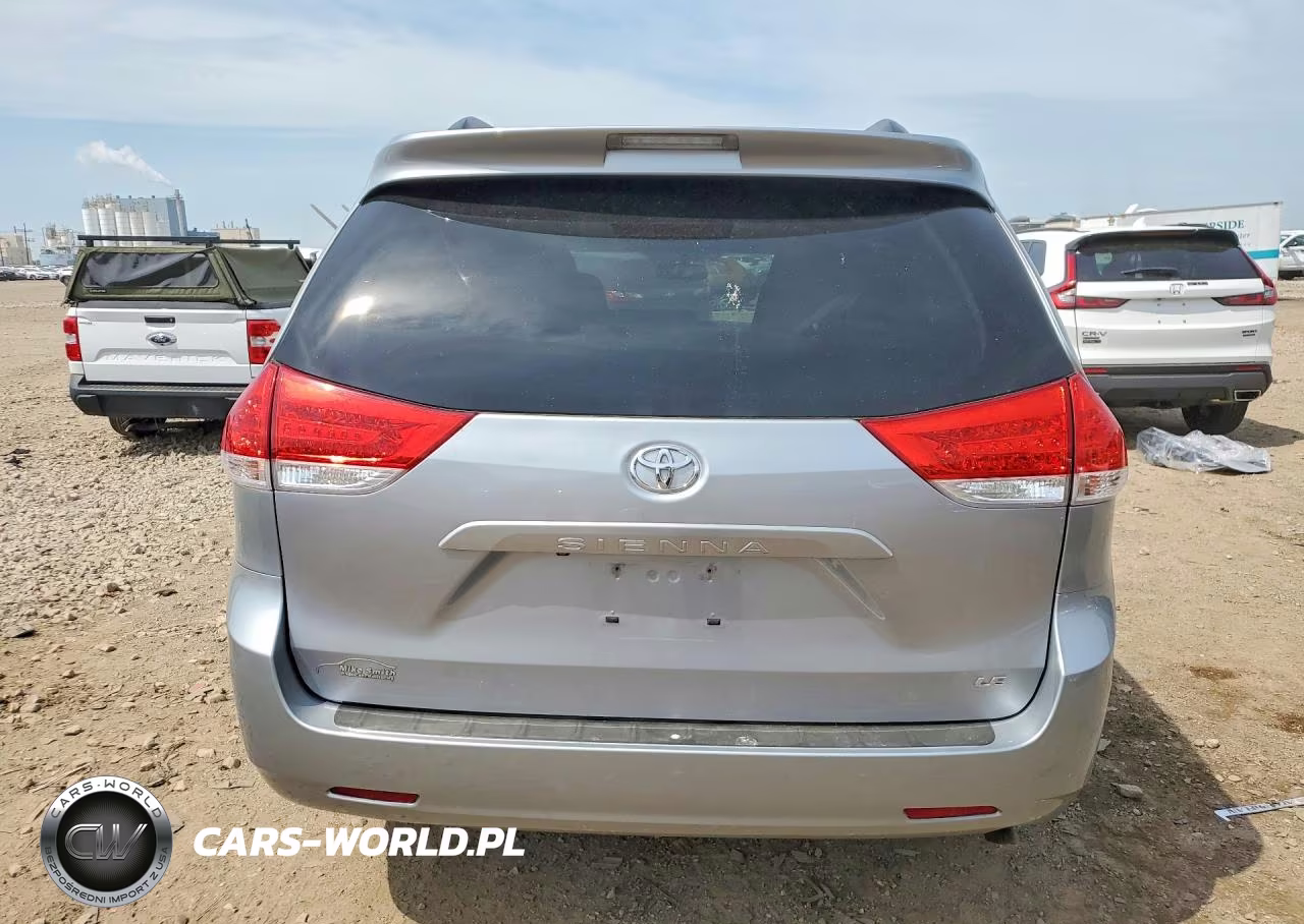 2012 Toyota Sienna Le VIN:5TDKK3DC1CS192247 - 6