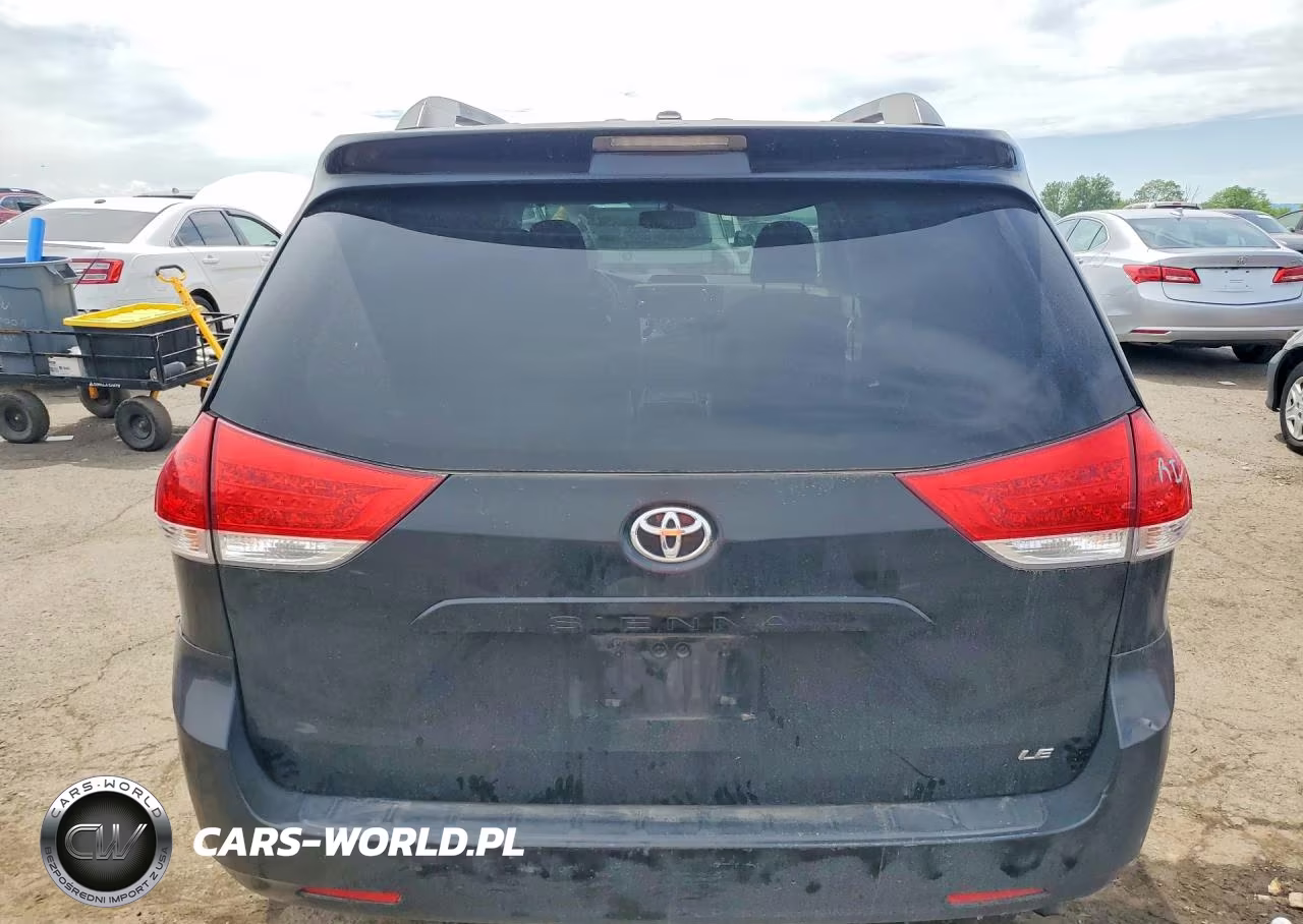 2012 Toyota Sienna Le VIN:5TDKK3DC2CS236336 - 6