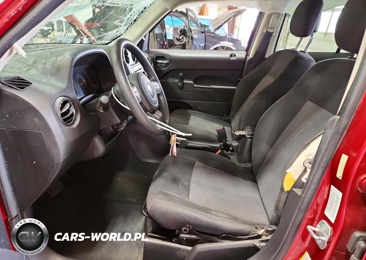 2014 Jeep Patriot Sport VIN:1C4NJRBB4ED694262 - 7
