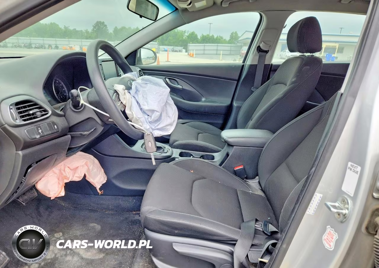 2018 Hyundai Elantra Gt Base VIN:KMHH35LE1JU055142 - 7