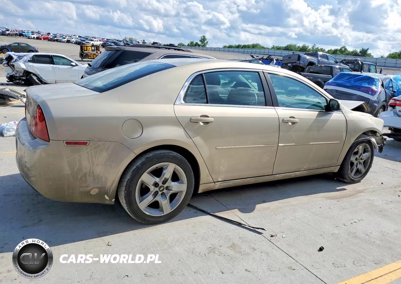 2010 Chevrolet Malibu 1Lt VIN:1G1ZC5E03AF126770 - 3
