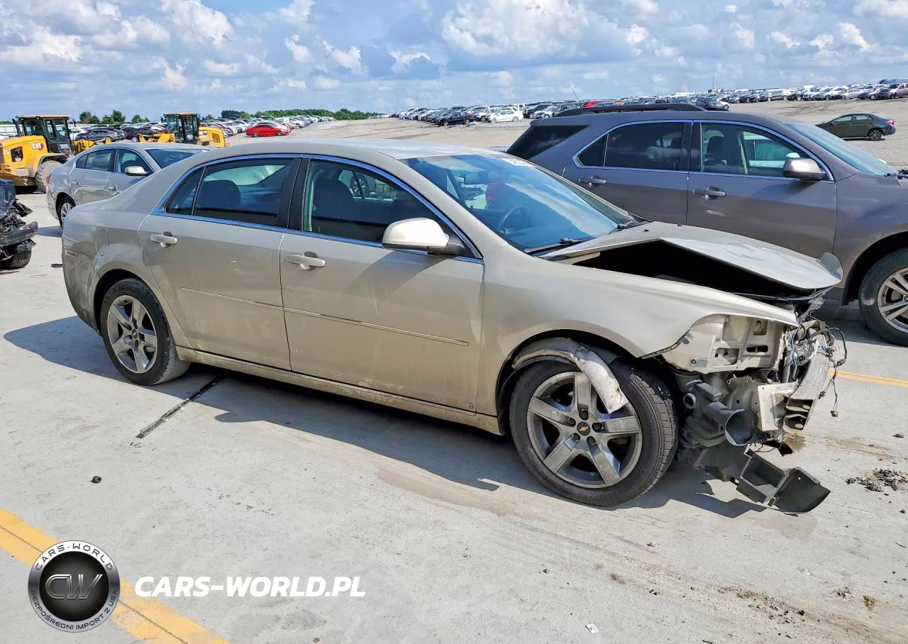 2010 Chevrolet Malibu 1Lt VIN:1G1ZC5E03AF126770 - 4