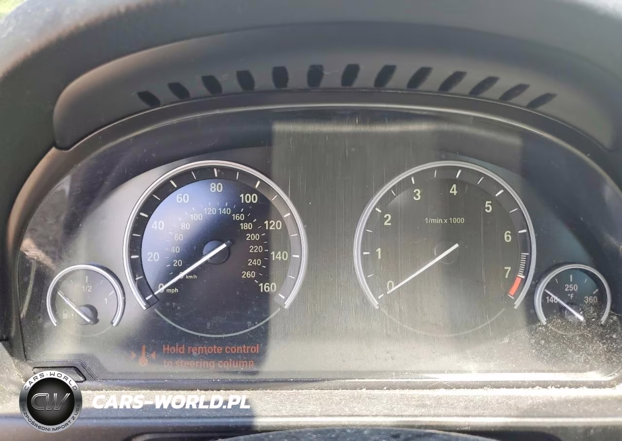 2013 BMW 528 Xi VIN:WBAXH5C54DD112565 - 9