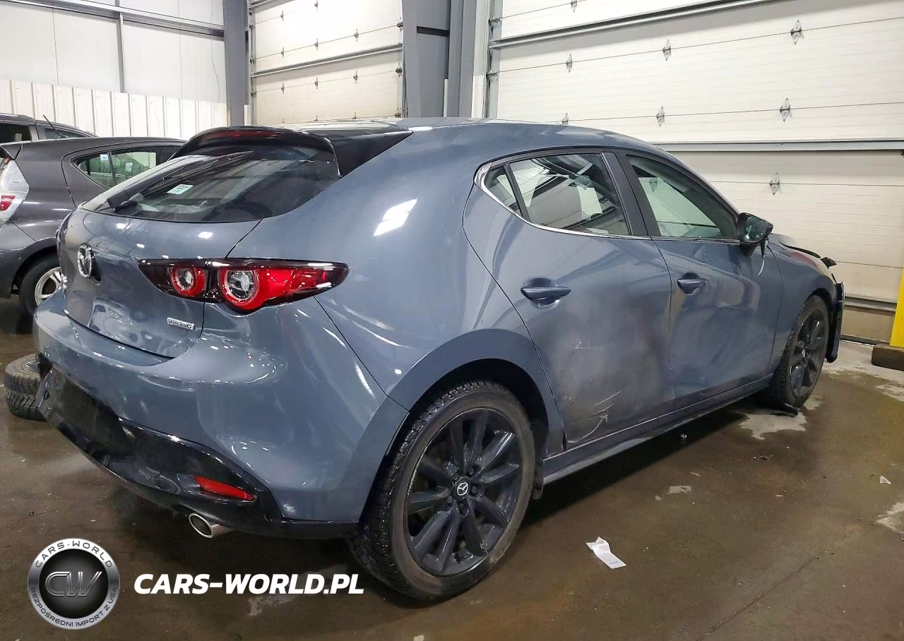 2024 Mazda 3 Preferred VIN:JM1BPBLMXR1721366 - 3