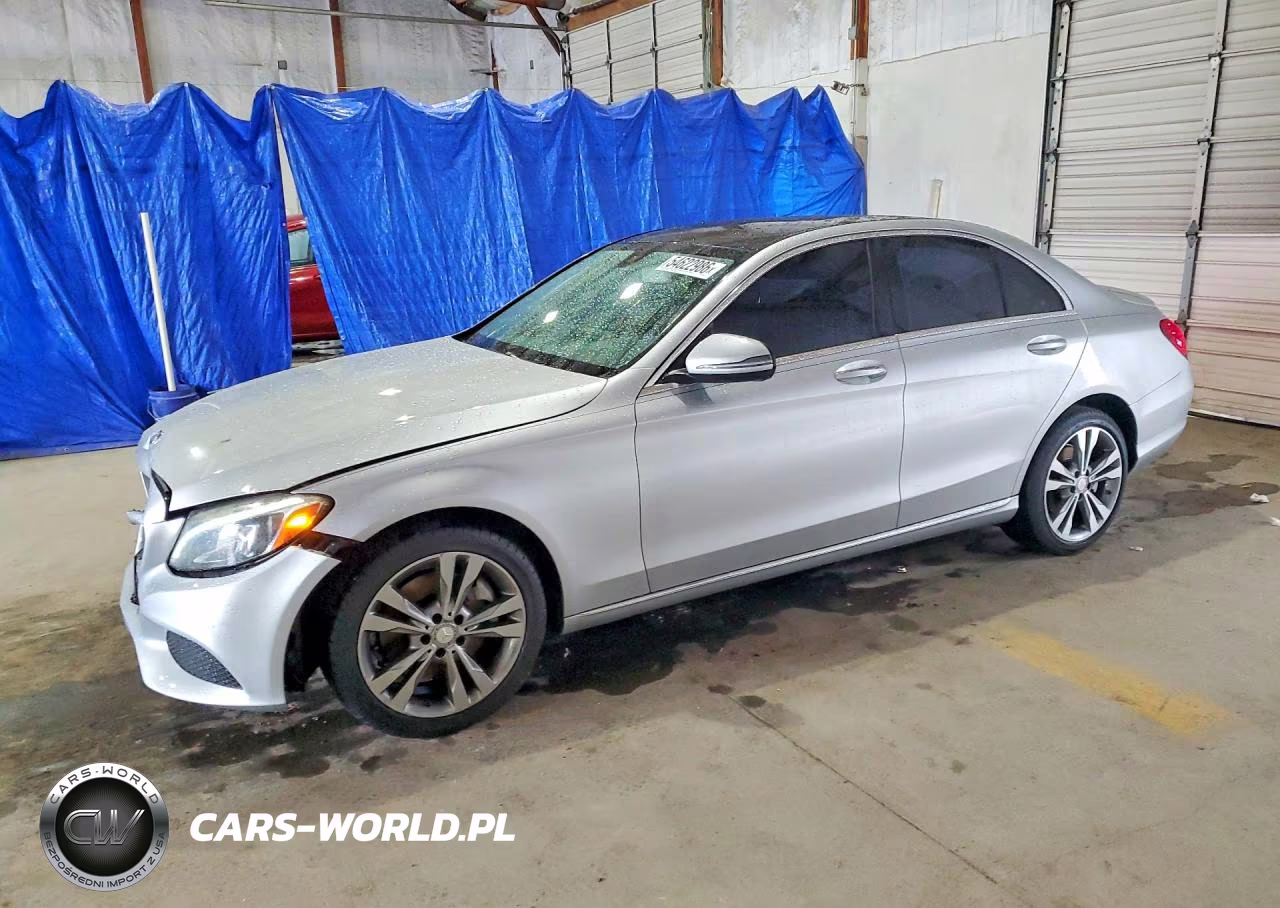 2016 Mercedes-Benz C300