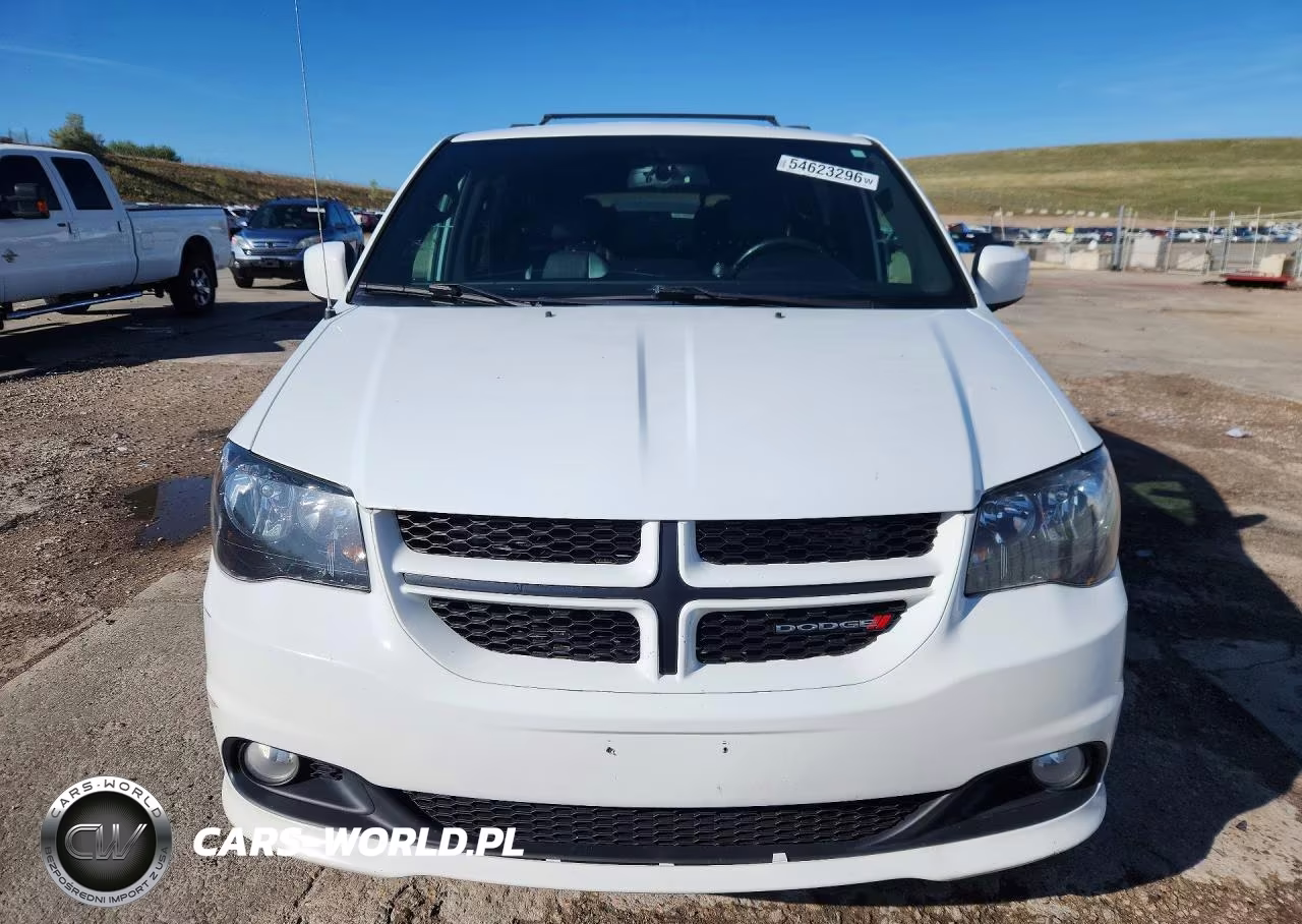2017 Dodge Grand Caravan Gt VIN:2C4RDGEG2HR814937 - 5