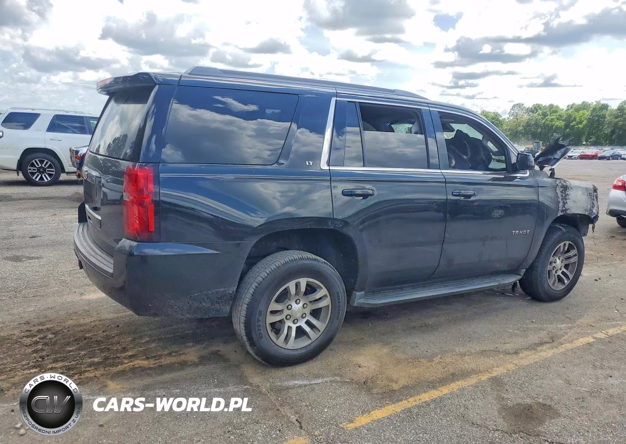 2019 Chevrolet Tahoe C1500 Lt VIN:1GNSCBKC1KR372276 - 3