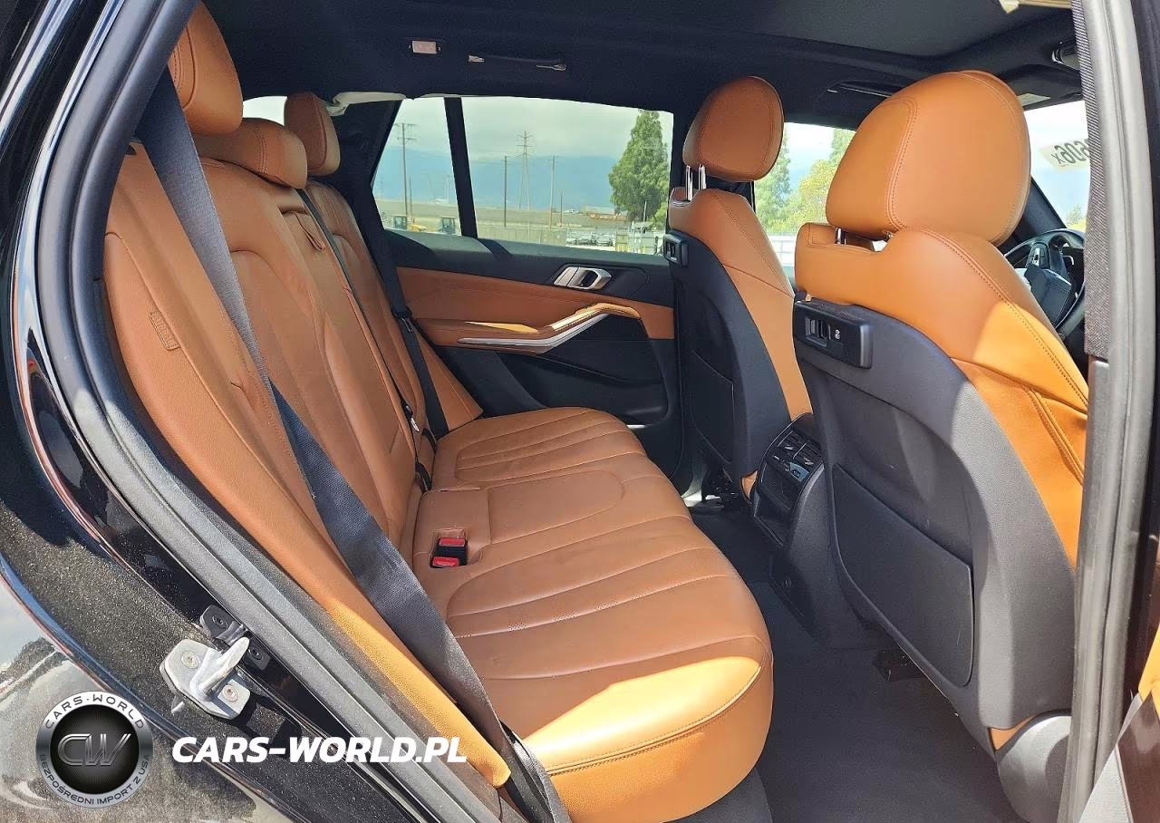 2019 BMW X5 xDrive40I VIN:5UXCR6C51KLK84655 - 10