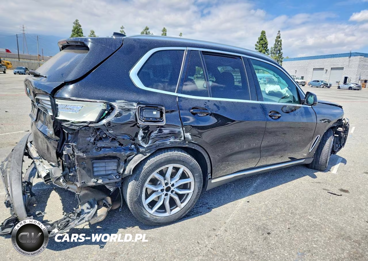 2019 BMW X5 xDrive40I VIN:5UXCR6C51KLK84655 - 3