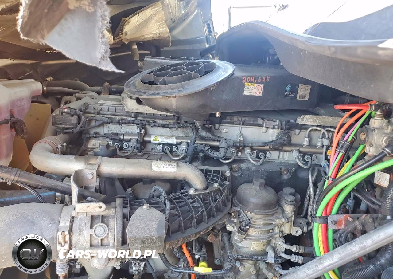 2015 Freightliner Cascadia Semi Truck VIN:3AKJGLD5XFSGC0414 - 7